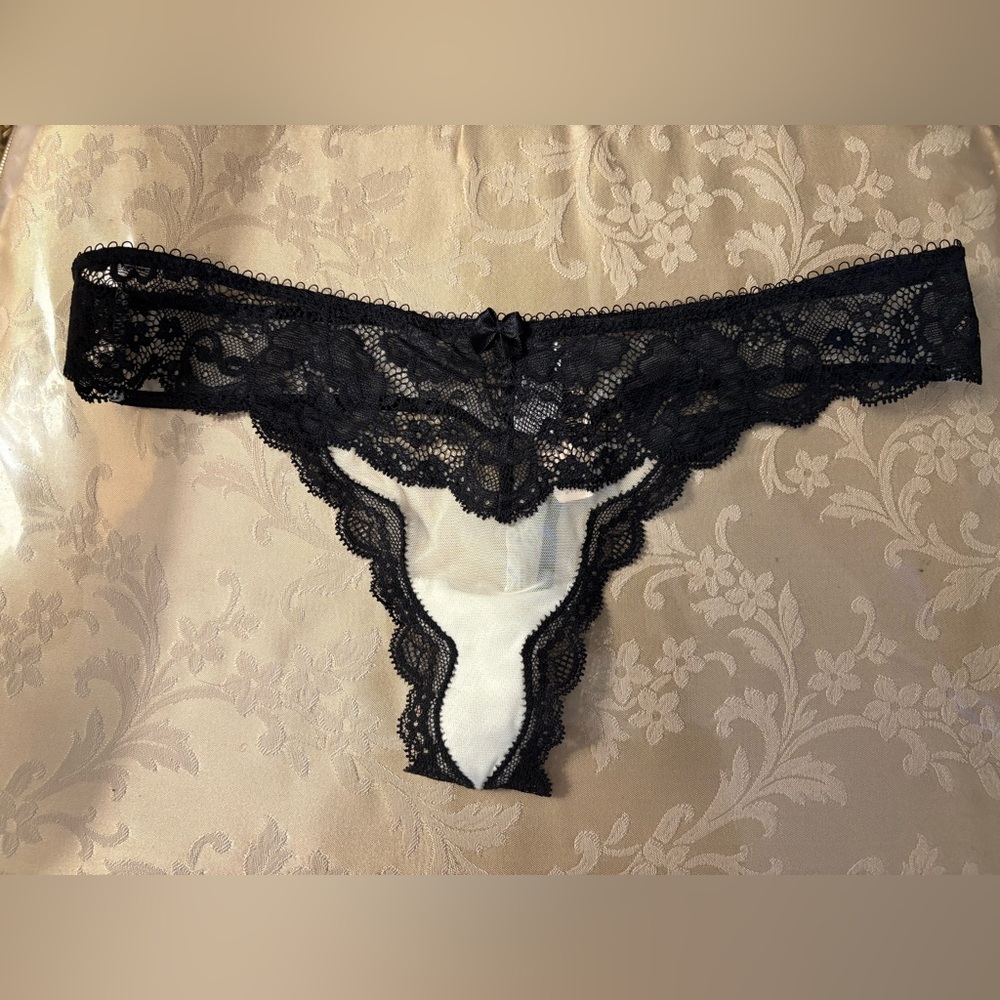 Victoria's Secret Black Lace Panties Intimates
